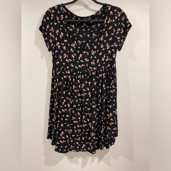 Women’s Volcom Dress XS - Picture 2 of 4